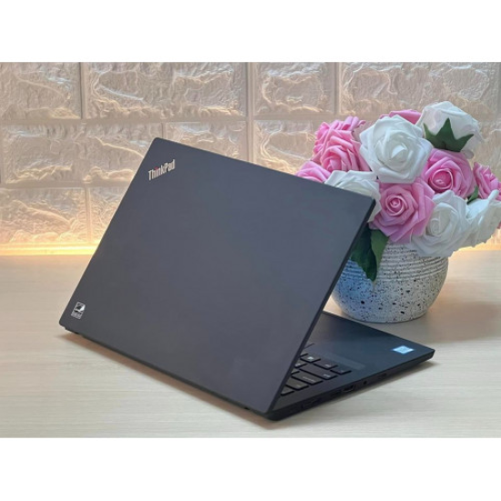 Lenovo Thinkpad T490 Core i5 8th Gen 256GB M.2 SSD Laptop